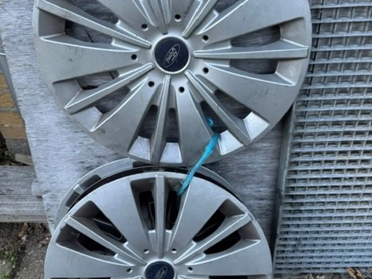 Billede 2 - Vinterdæk på fælge til Ford Focus 3. 5-6 mm.