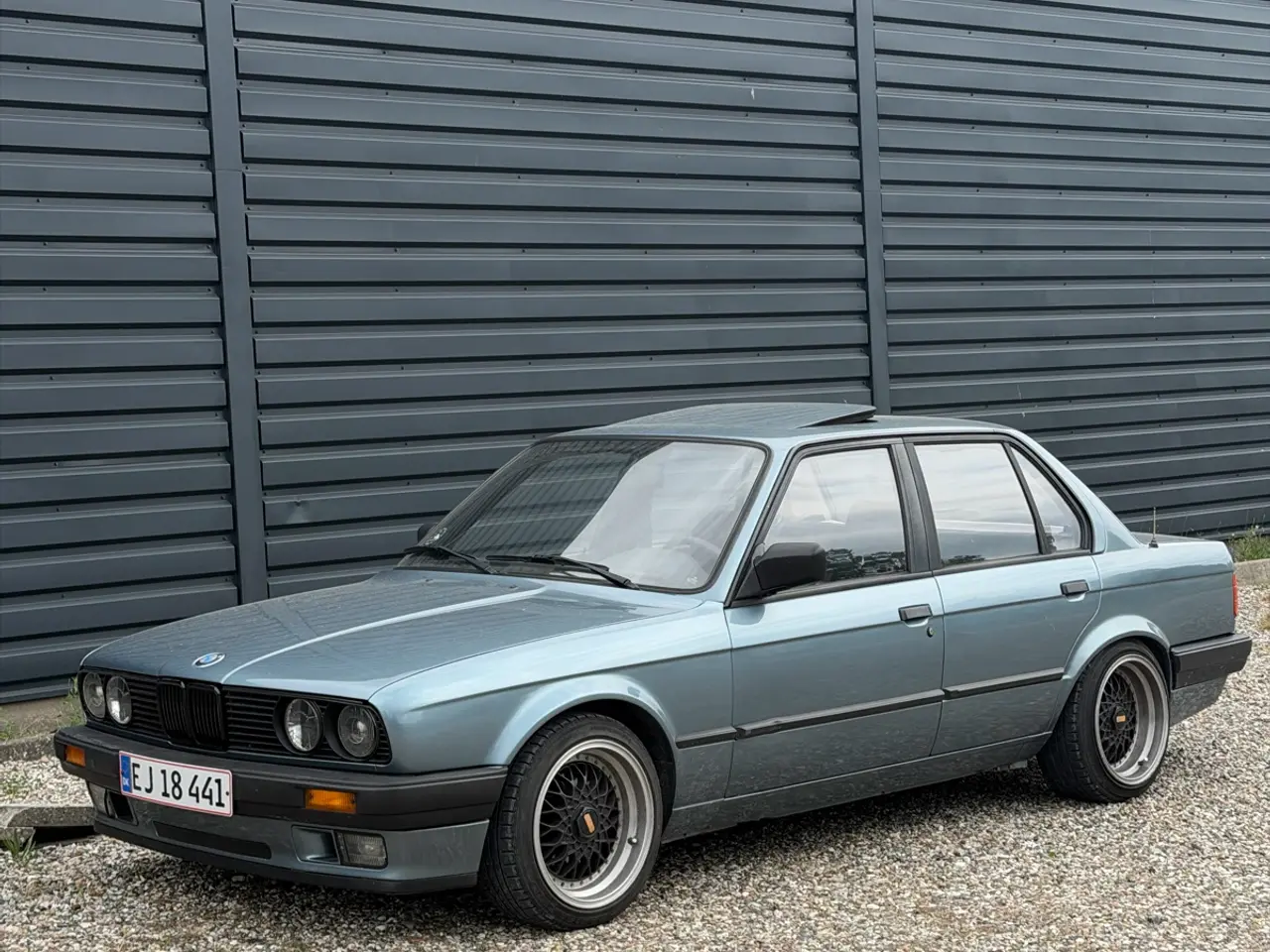 Billede 1 - BMW E30 320I
