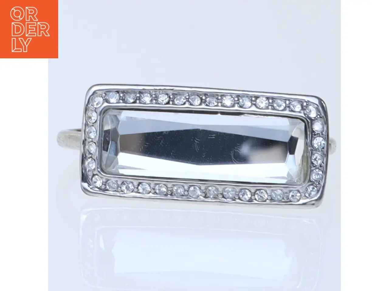 Billede 2 - Dobbeltfinger-ring med krystaller (str. 58 og 59 mm)