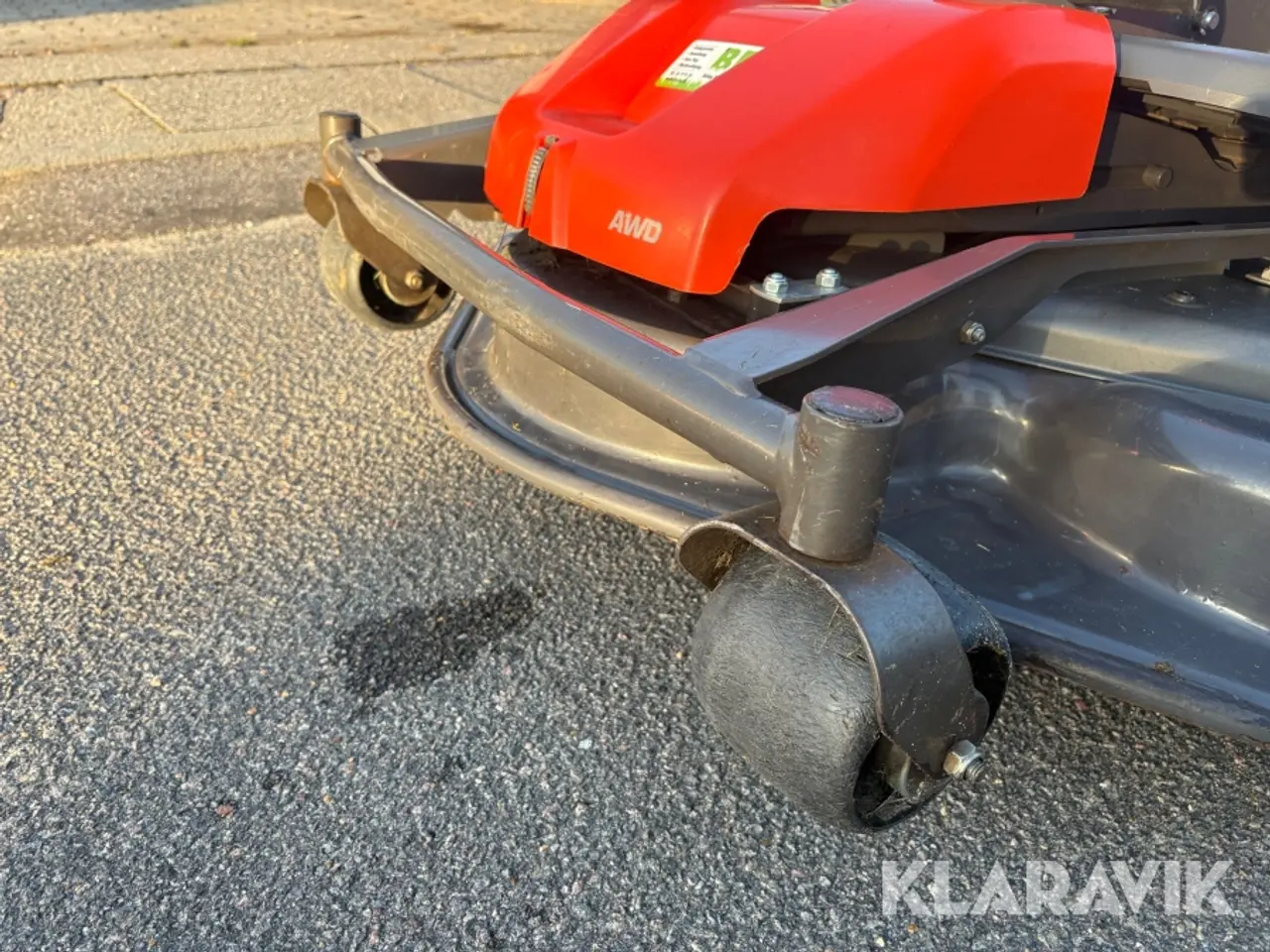 Billede 10 - Græsslåmaskine Husqvarna R316TsXAWD