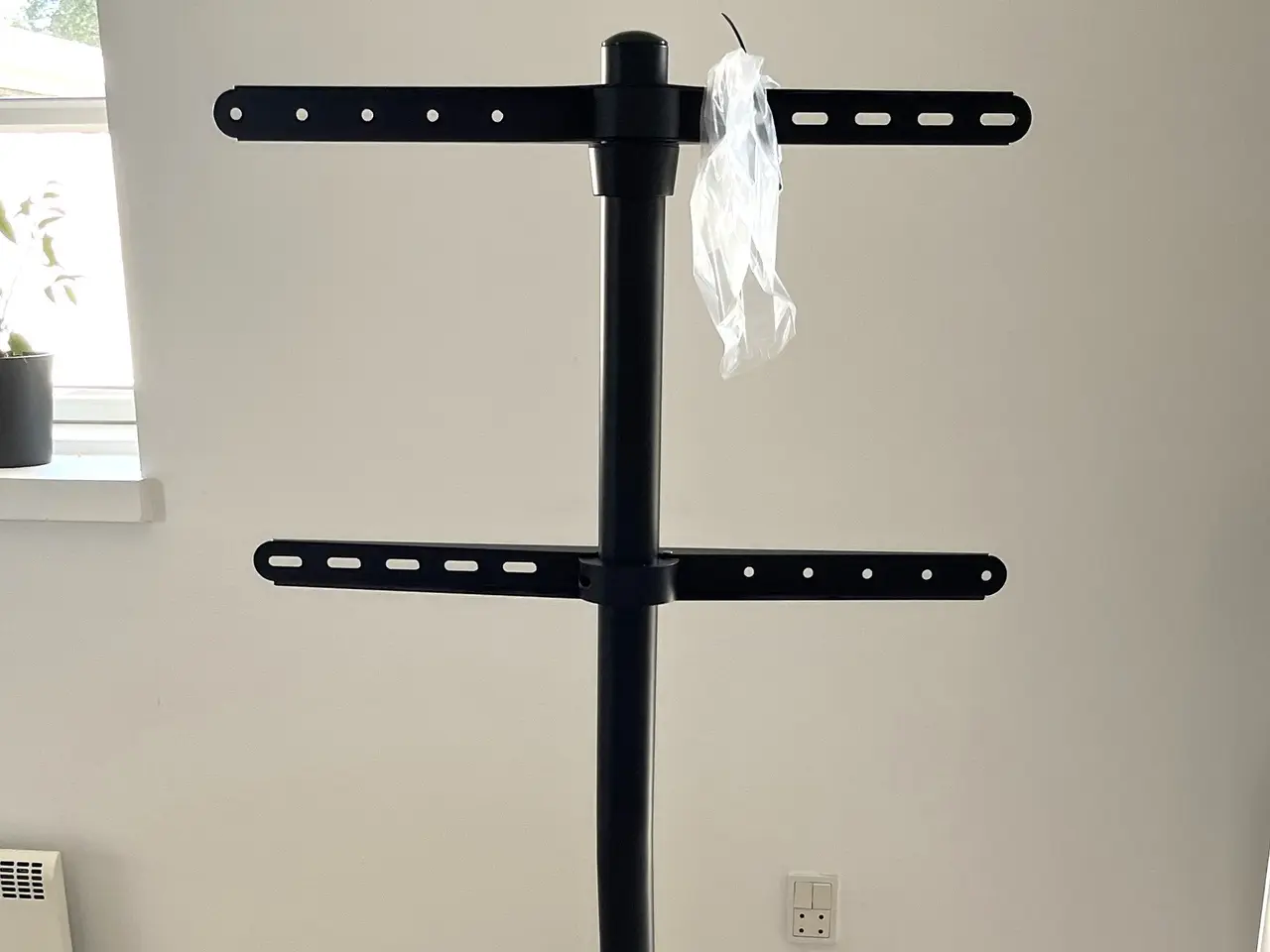 Billede 2 - TV-Gulvstativ, TV-Holder, Nedis