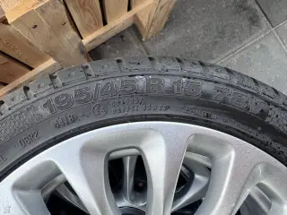 Originale Fiat 500 fælge med næsten nye dæk