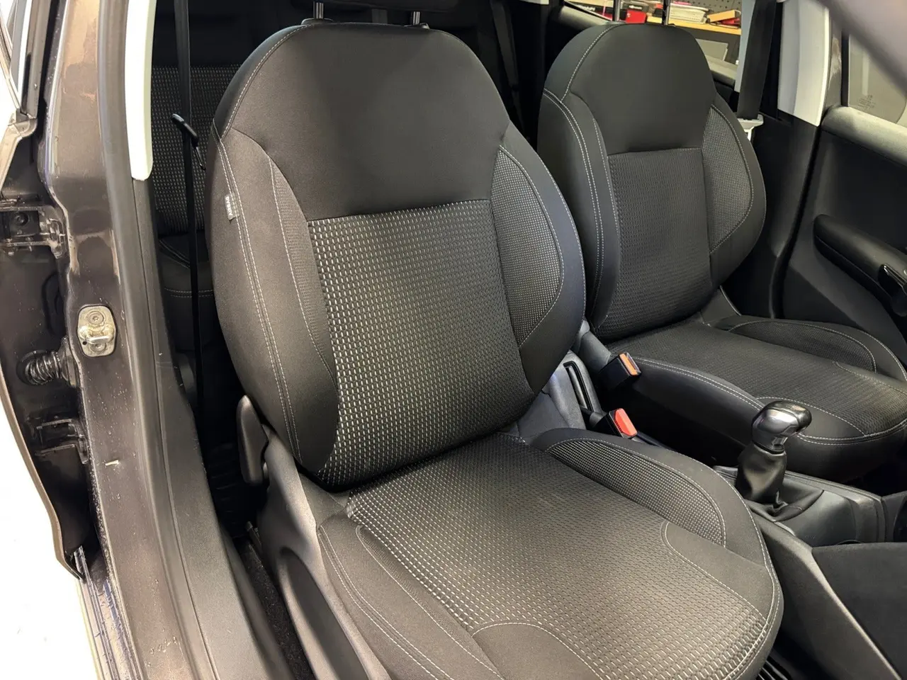 Billede 16 - Peugeot 208 1,2 PureTech 82 Allure Sky