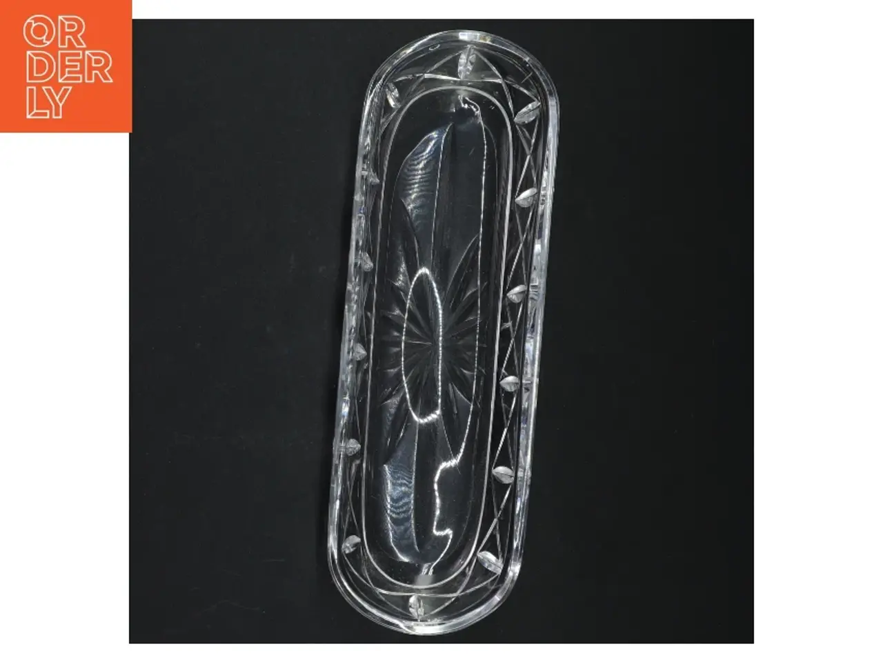 Billede 3 - Glasskål brugt på gamle toiletborde (str. 25 x 8 cm)