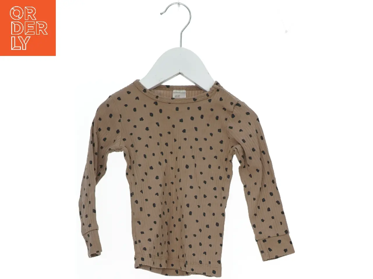 Billede 1 - Langærmet bluse med sorte prikker fra H&M (str. 80)