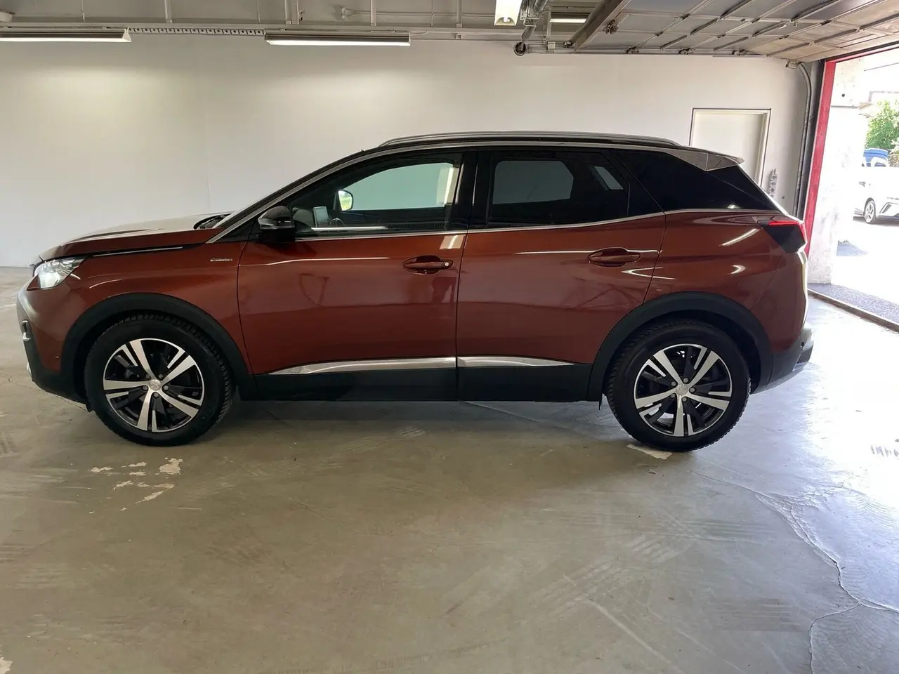 Billede 3 - Peugeot 3008 1,6 e-THP 165 GT Line EAT6