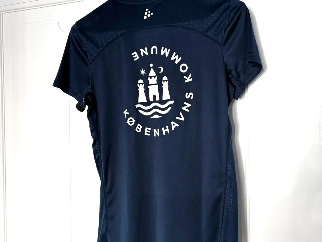 Billede 2 - Løbetrøje - fitnessbluse - #voresKBH