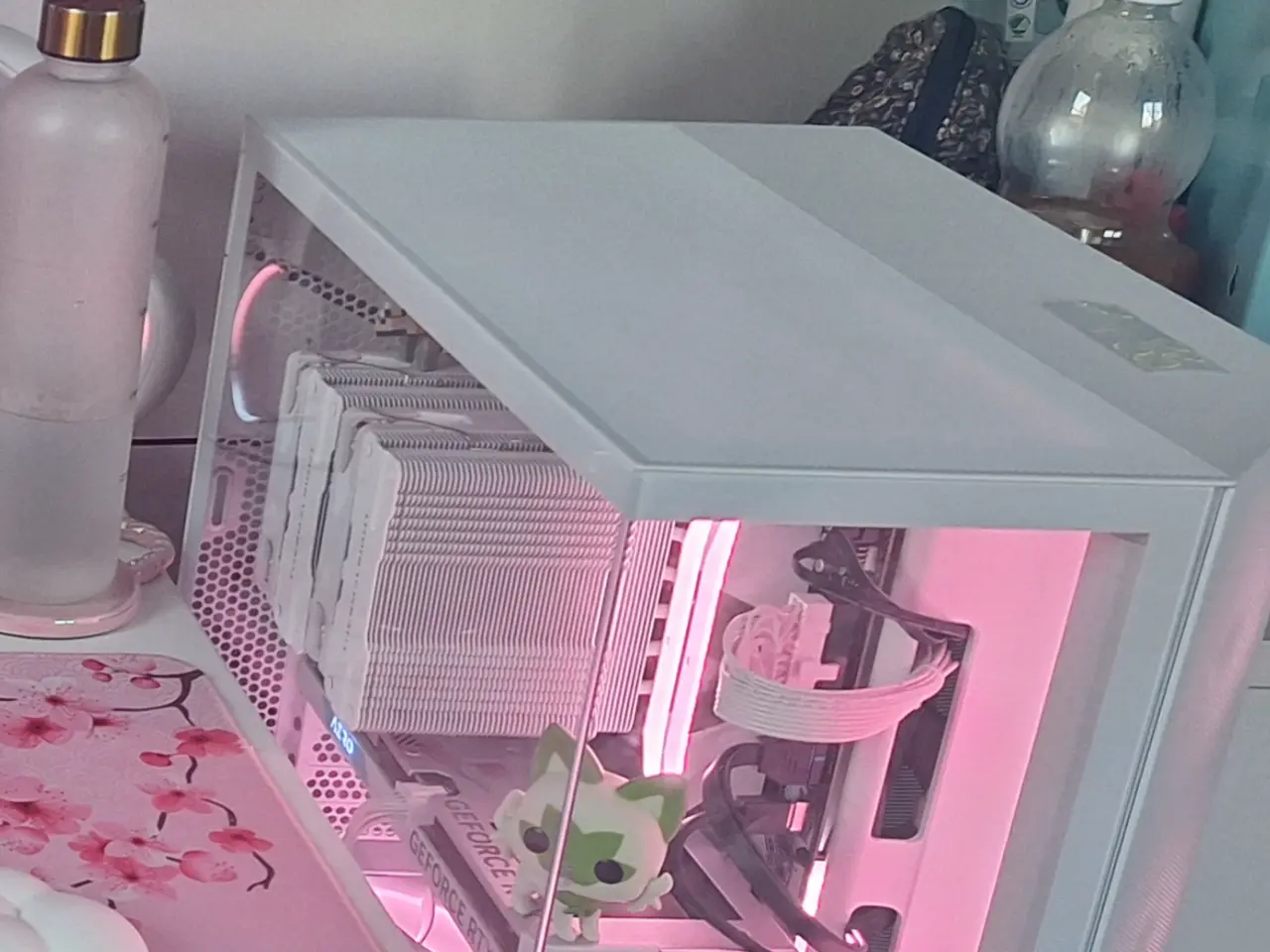 Billede 5 -  Hvid custom-build gaming PC 32gb ddr5 RAM RTX4060