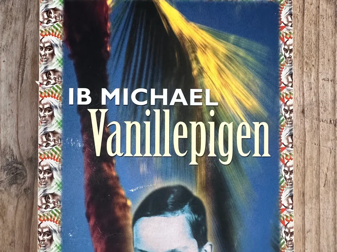 Billede 1 - Vanillepigen, Ib Michael, genre: drama