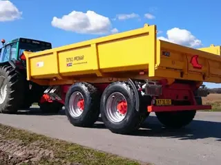 Pronar T-679/2