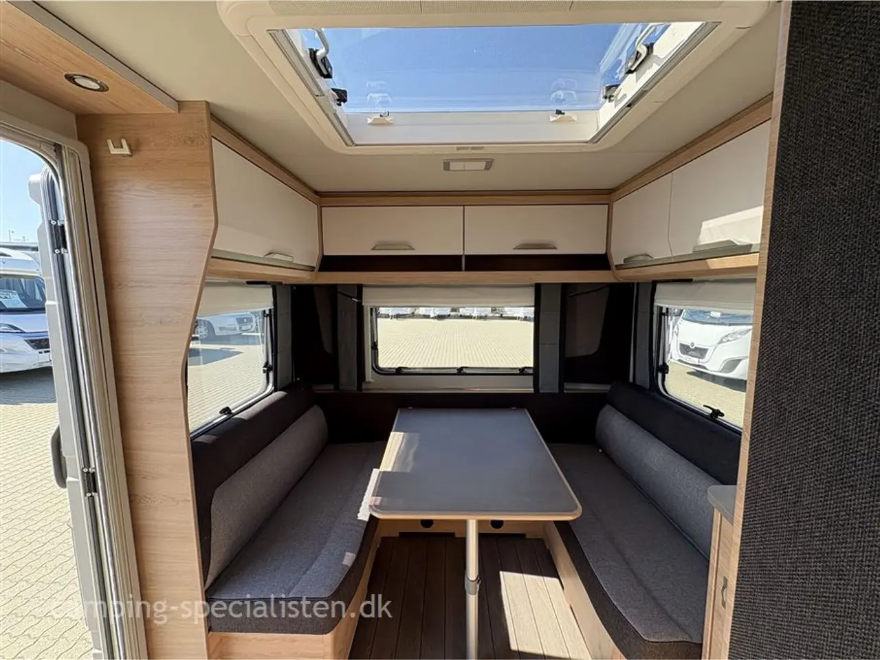 Billede 6 - 2026 - Knaus Südwind 460 EU Knaus Südvind 460 EU Black Selection model 2026 - kan nu opleves hos Camping-Specialisten.dk i Silkeborg