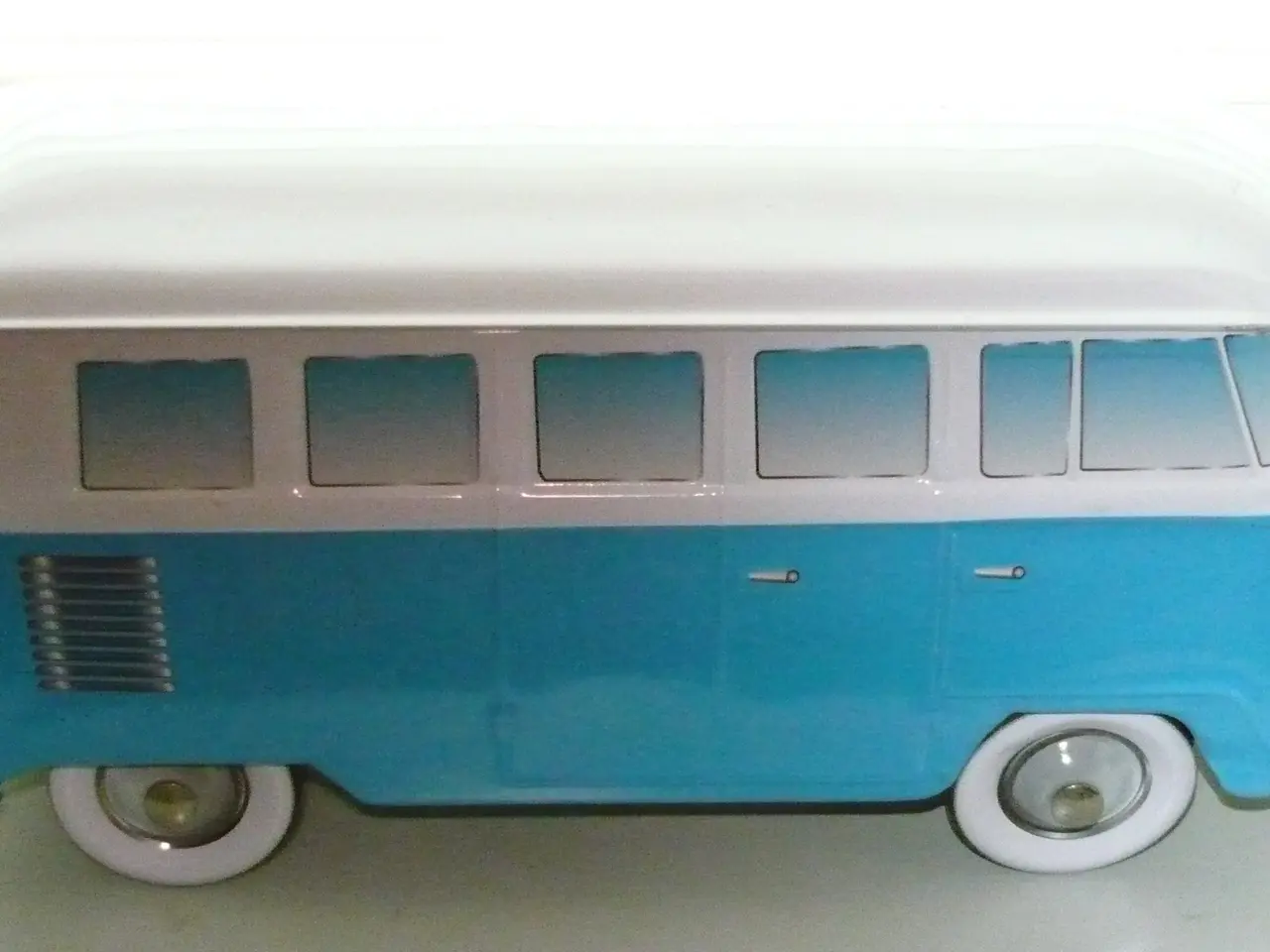 Billede 5 - VOLKSWAGEN MODELBIL I METAL 