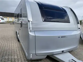 2027 - Adria Alpina 663 HT Twin Alde Centralvarme Ny generation af Adria Alpina 663 HT