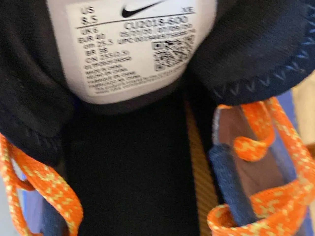 Billede 3 - Sneakers prisen er pr par