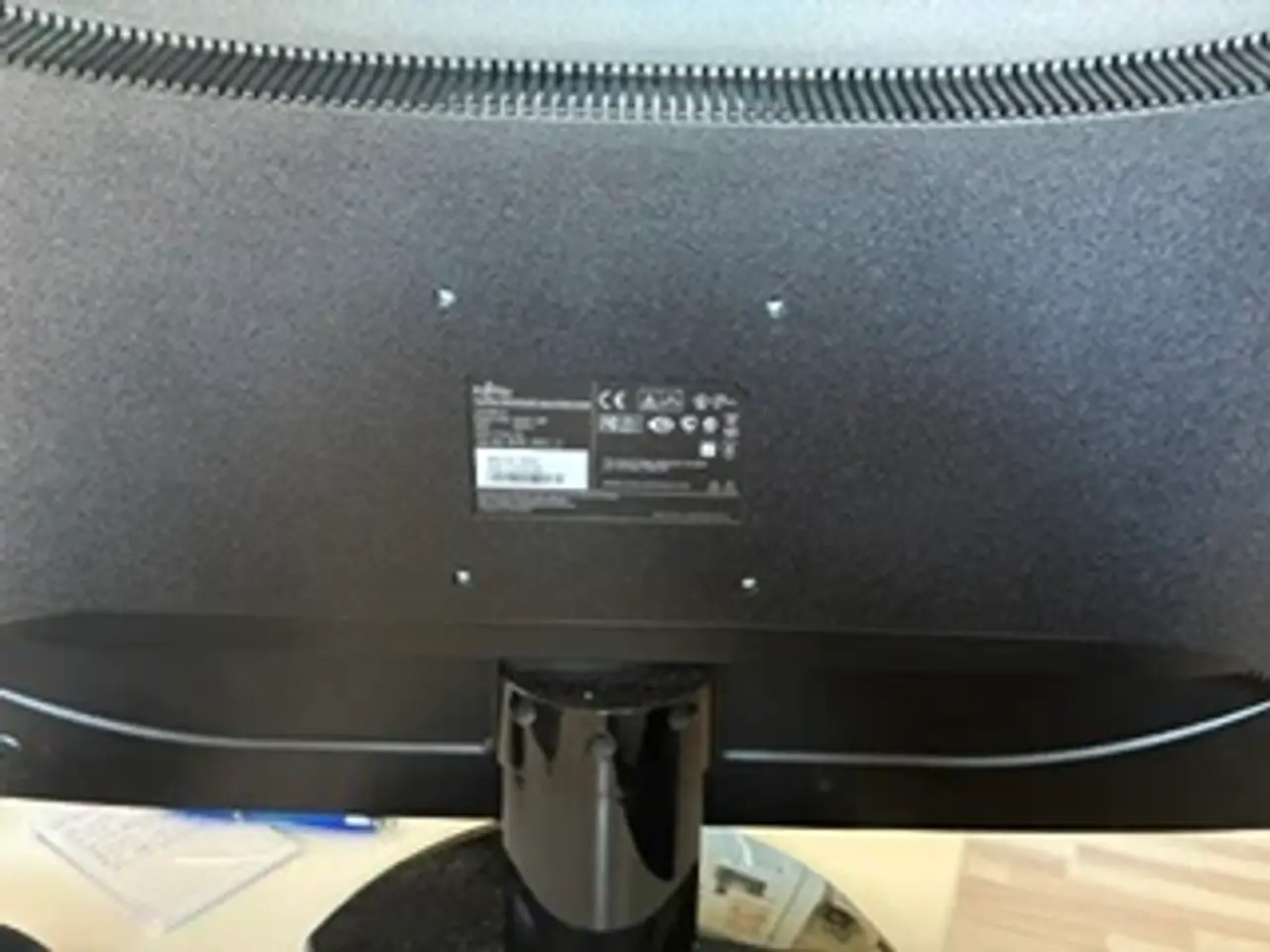 Billede 3 - Fujitsu SL27T-1 LED pc skærm