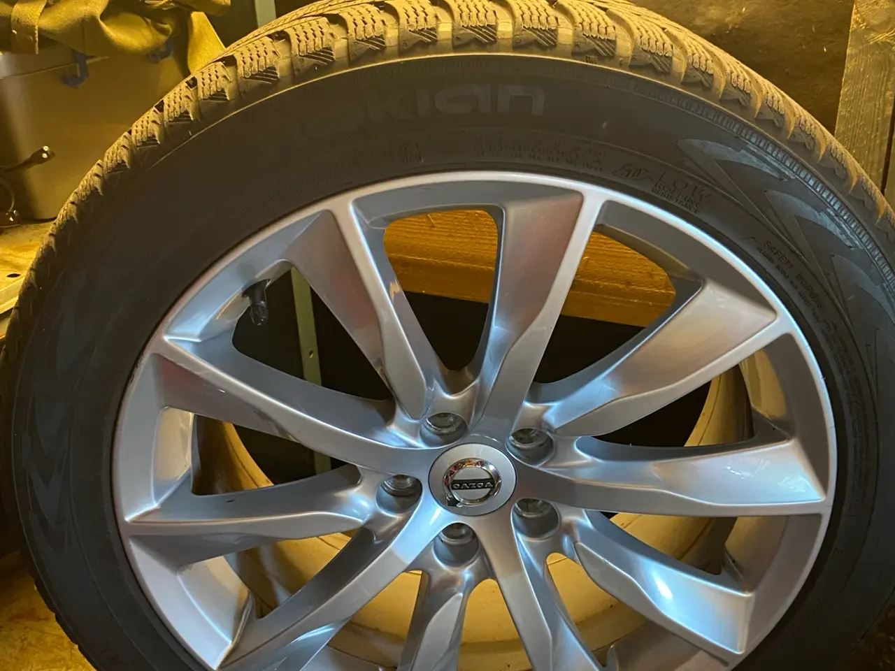 Billede 1 - VOLVO vinterfælge 18”