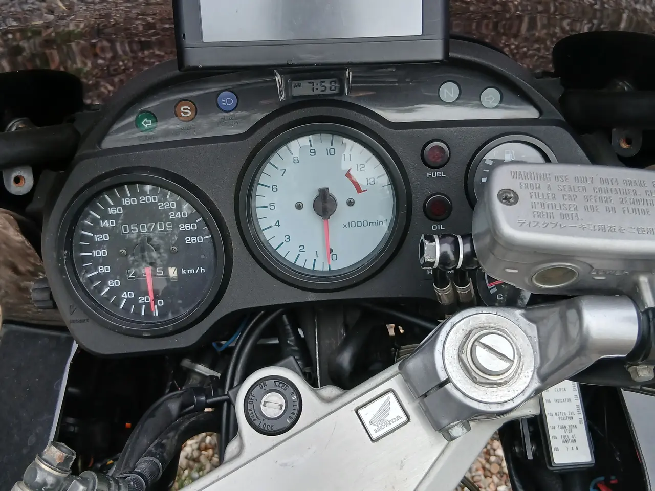 Billede 5 - Honda vfr rc36 2 750
