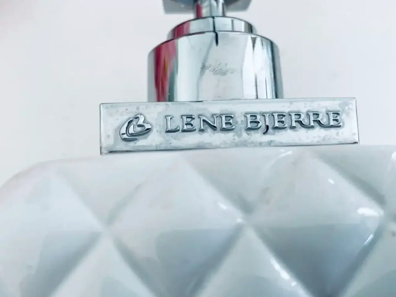 Billede 18 - Lene Bjerre Sæbedispenser