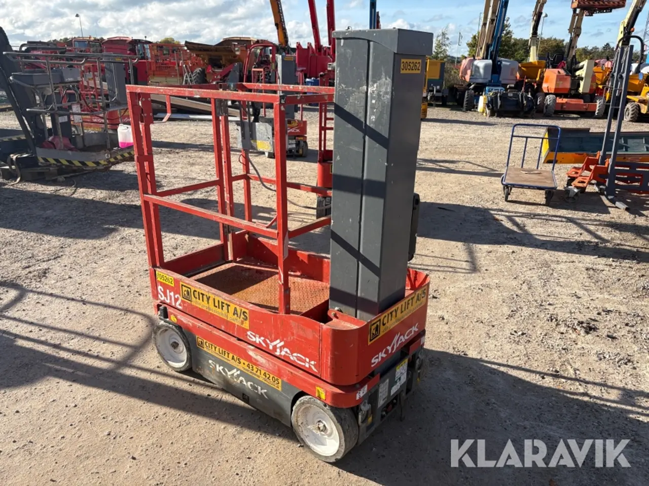 Billede 4 - Søjlelift SkyJack SJ12