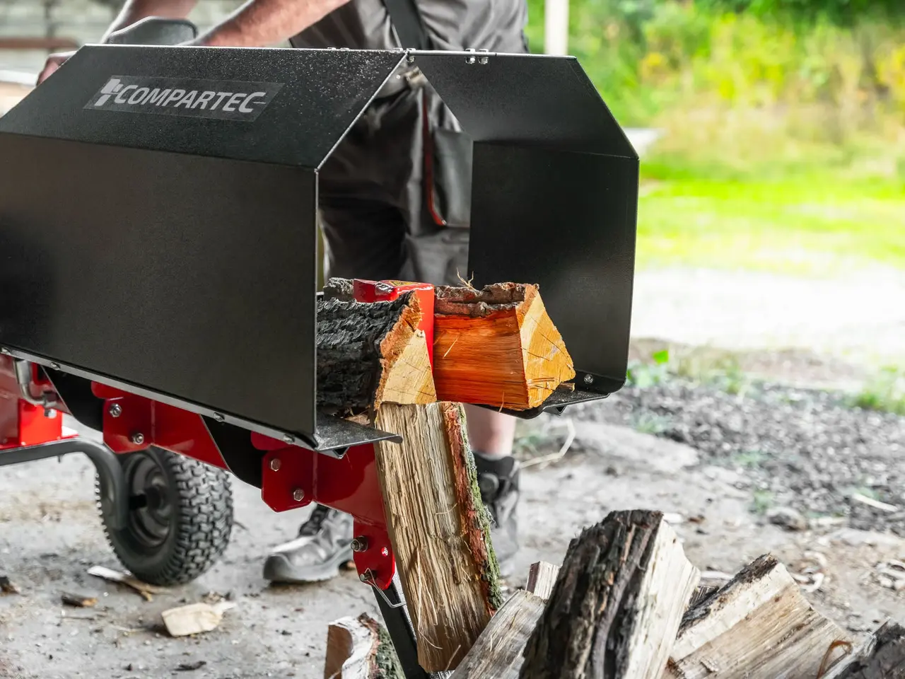 Billede 23 - WoodMaster CWM12B – 12 ton benzin brændekløver (vandret)