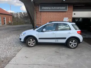 Suzuki SX4 combiback1,6 4wd Van