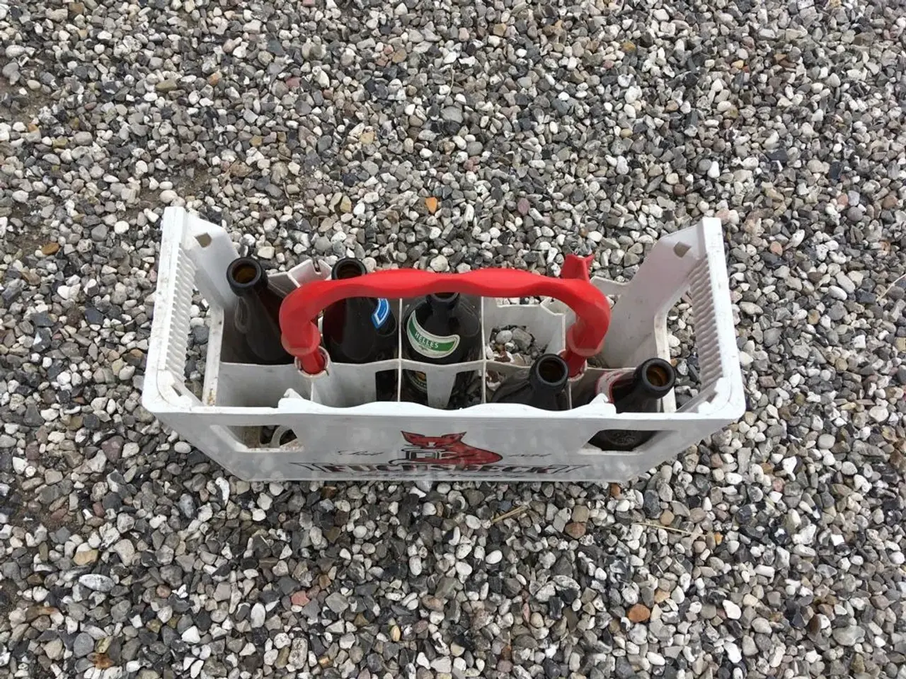 Billede 4 - En halv kasse øl