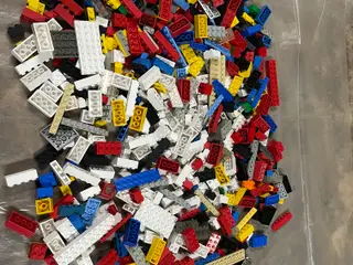 lego med mange specielle ting i