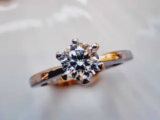 18 karat hvidguld 0.40 carat diamant