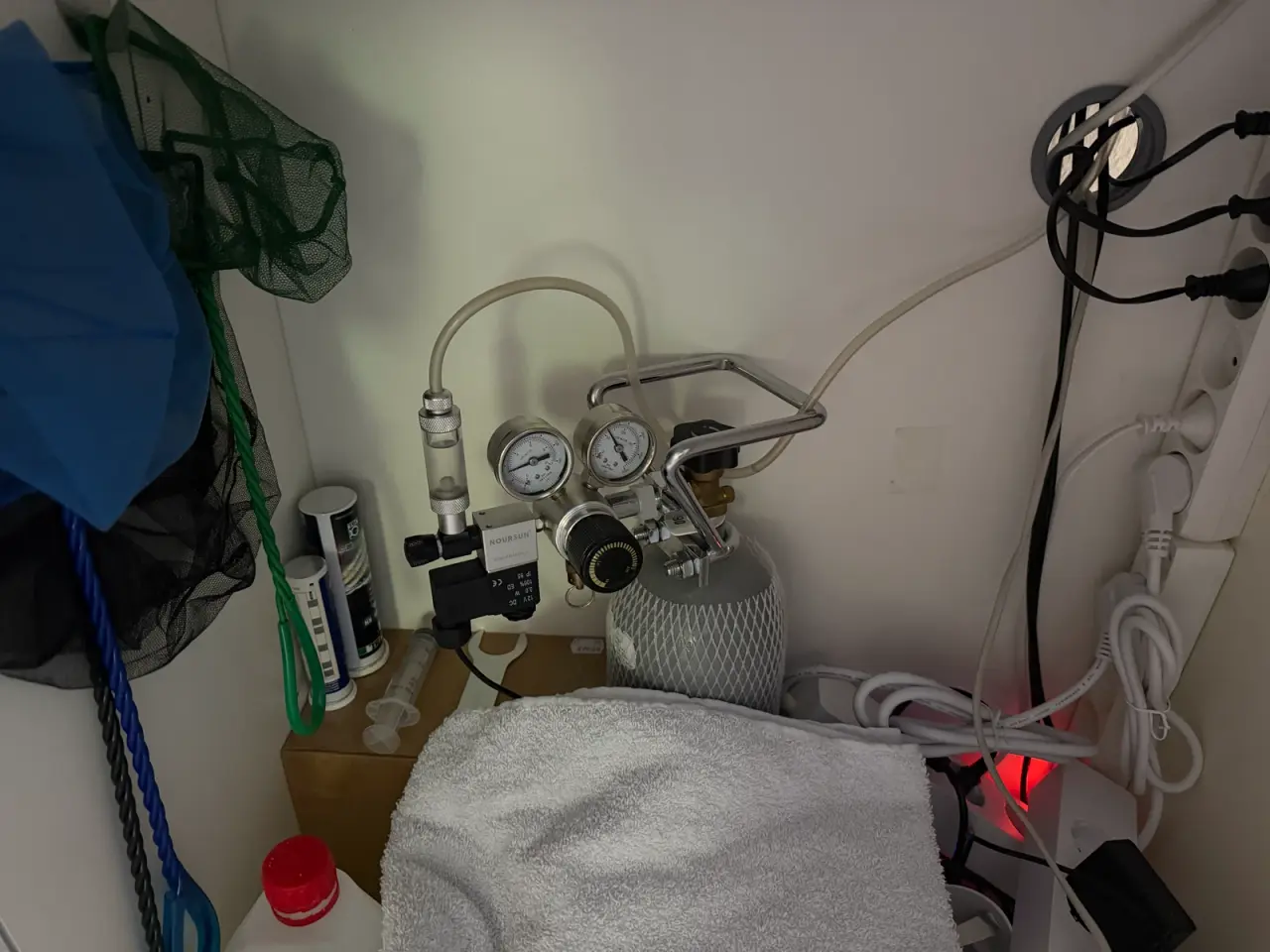 Billede 6 - 350 liter akvarium med div. Bl.a. co2