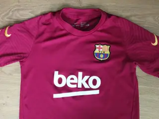 FC BARCALONA 2021-22, STR. 10-12 ÅR, FLOT STAND