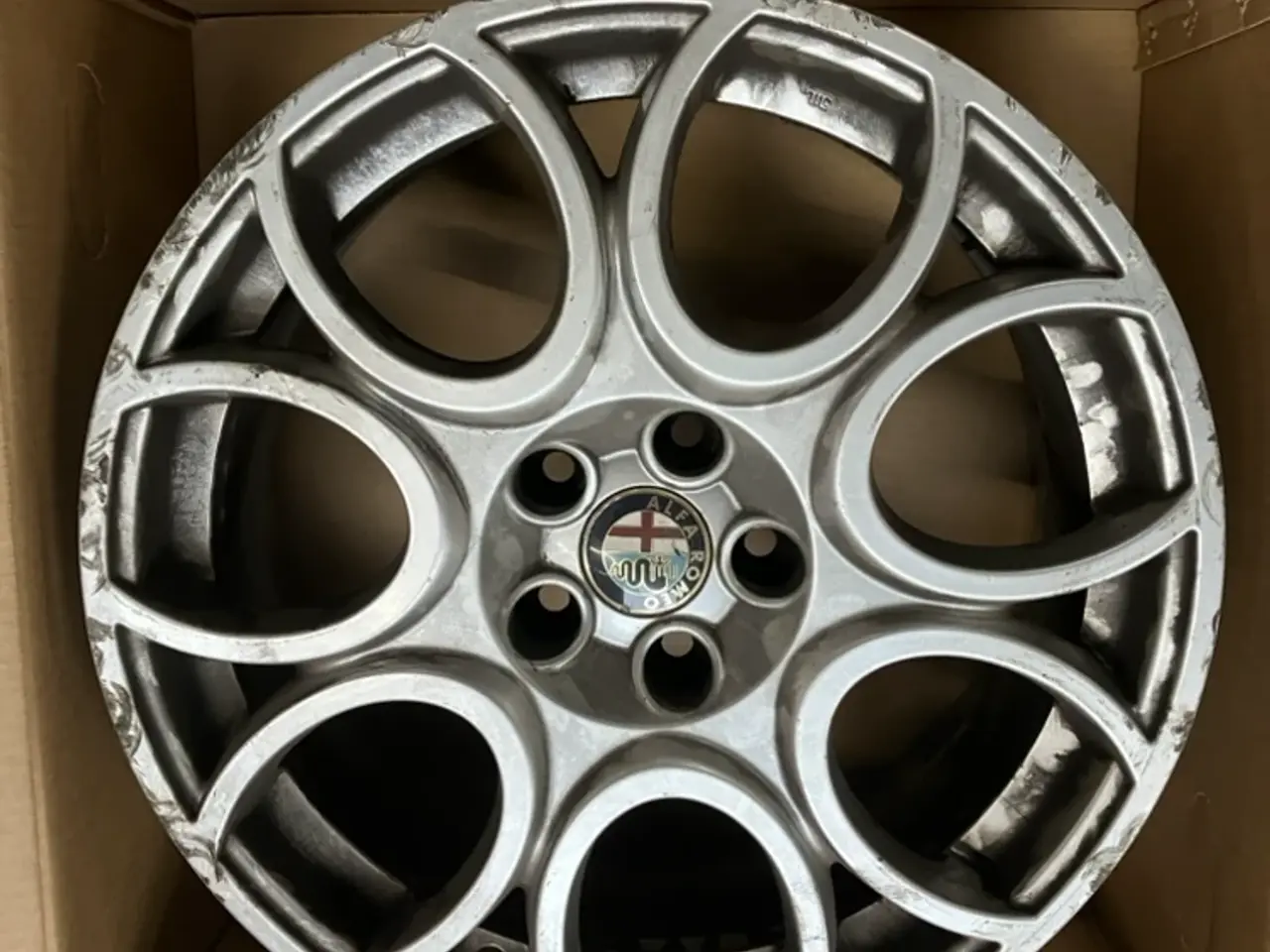 Billede 3 - Originale Alfa Romeo Giulietta 18” alu-fælge