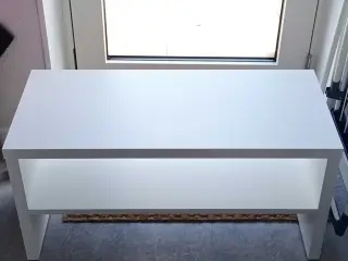 Lille tv bord