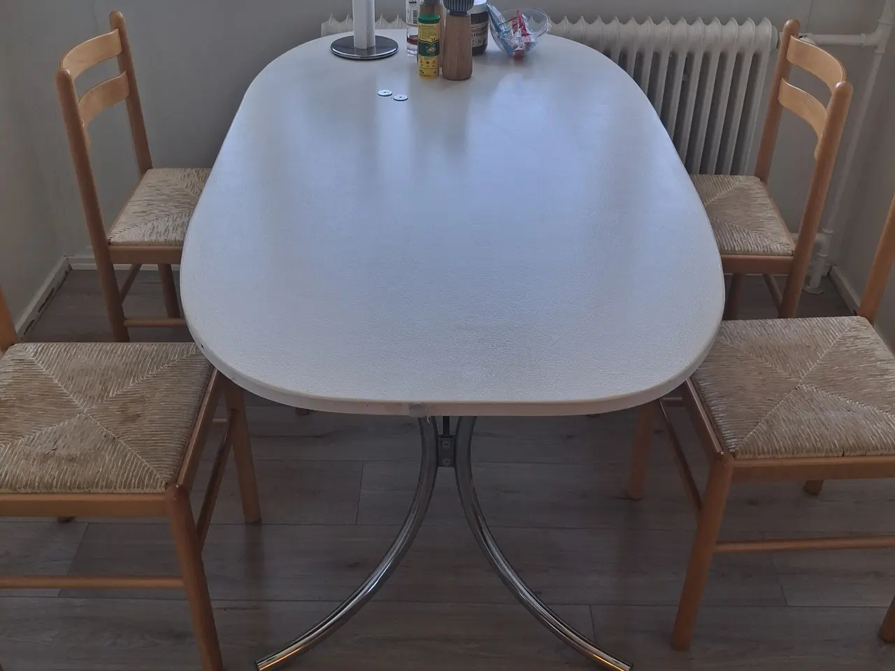 Billede 1 - Hvid malet marmorbord 
