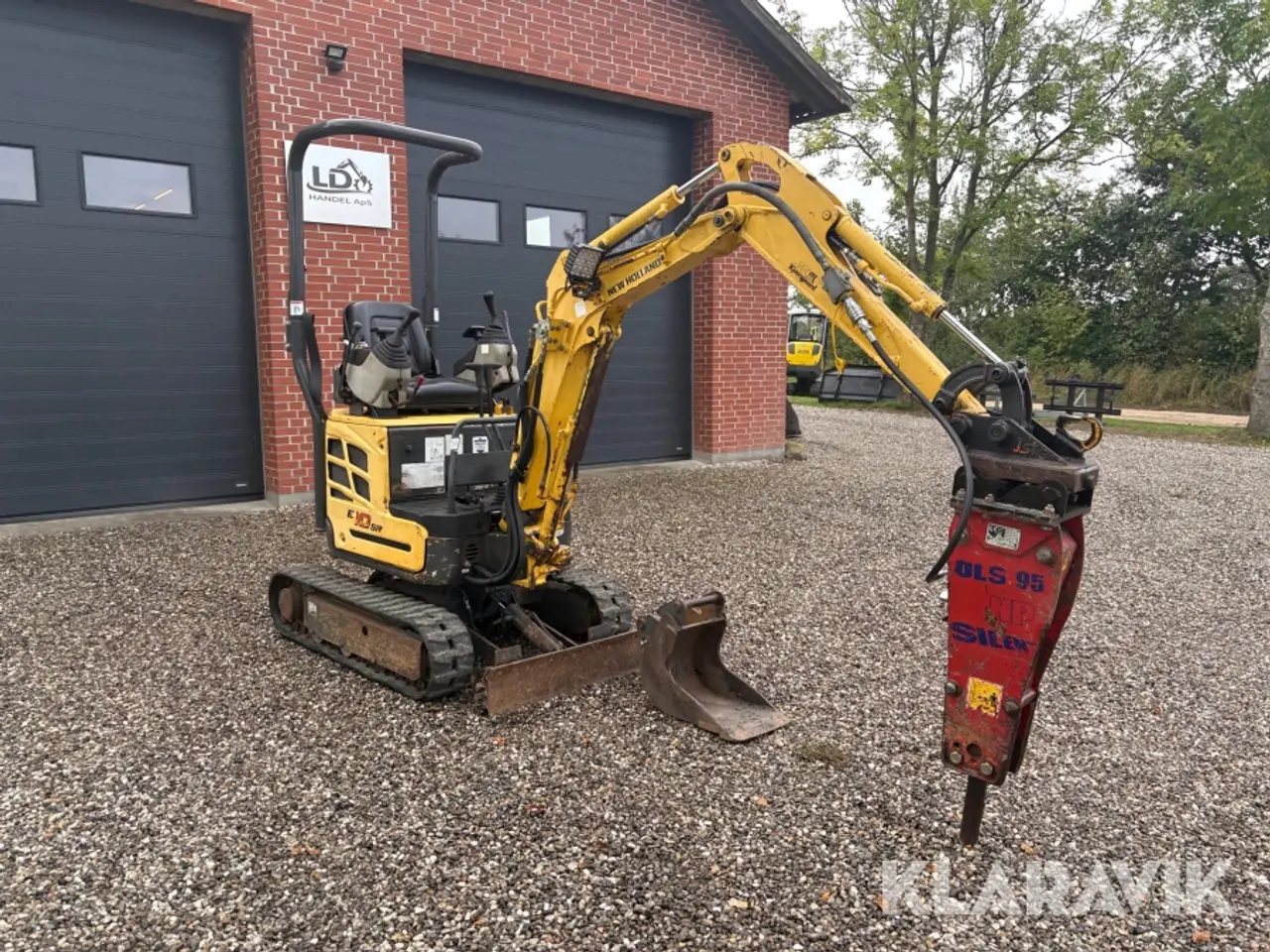 Billede 4 - Minigraver New Holland E10SR med hydraulisk hammer