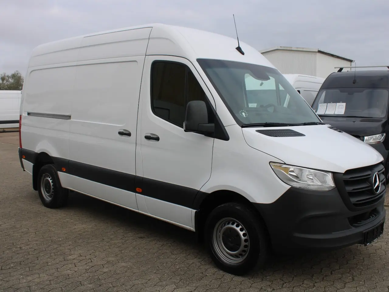 Billede 2 - Mercedes Sprinter 317 2,0 CDi A2 Kassevogn aut. RWD