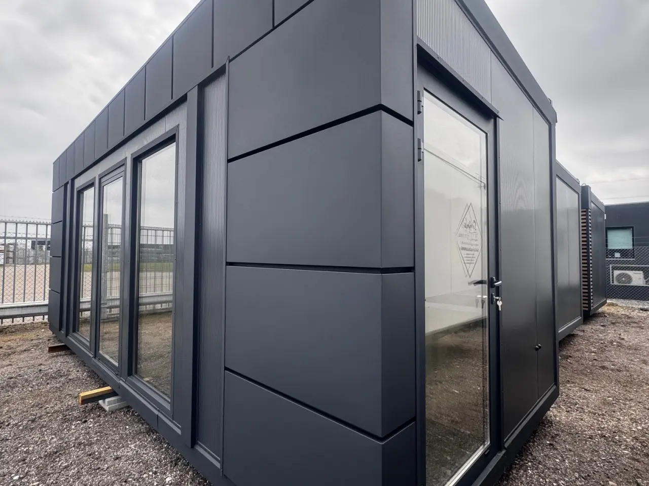 Billede 2 - pavillon 7x3 - 21m² - inkl. tekøkken og AC