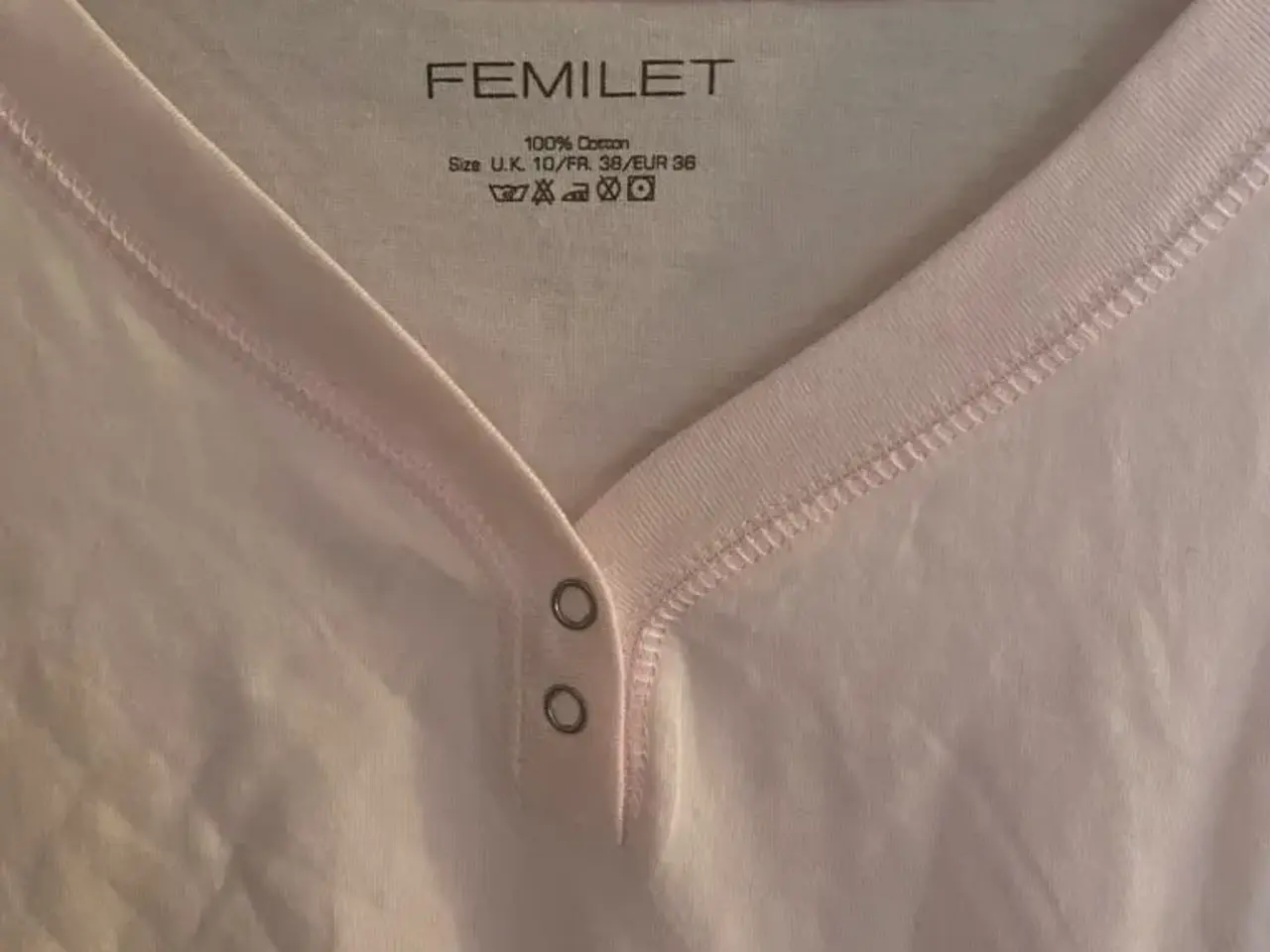 Billede 2 - Femilet bluse str 36