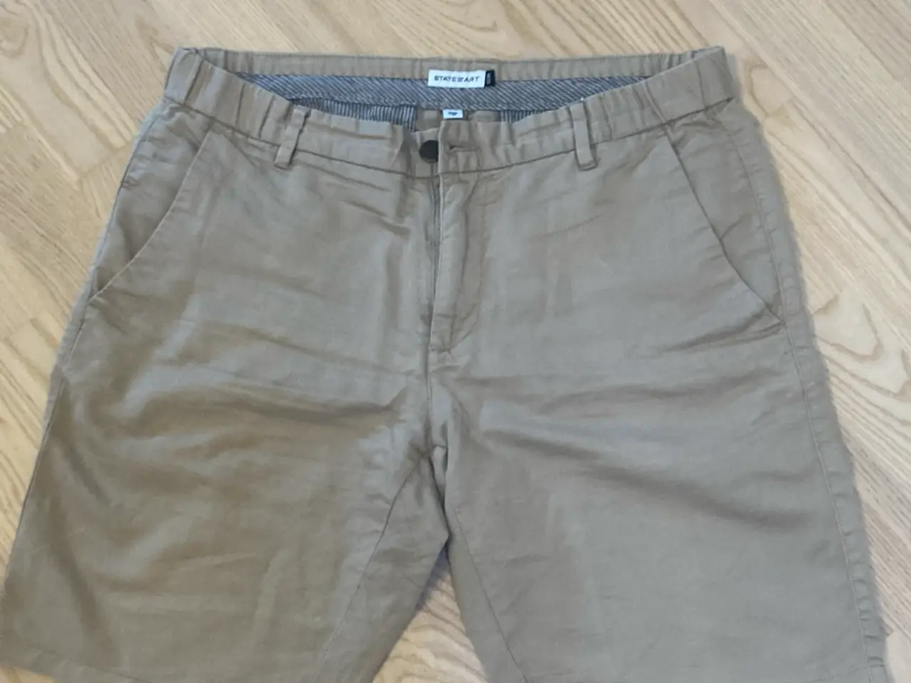Billede 1 - Hør-og bomuldsshorts til herrer.