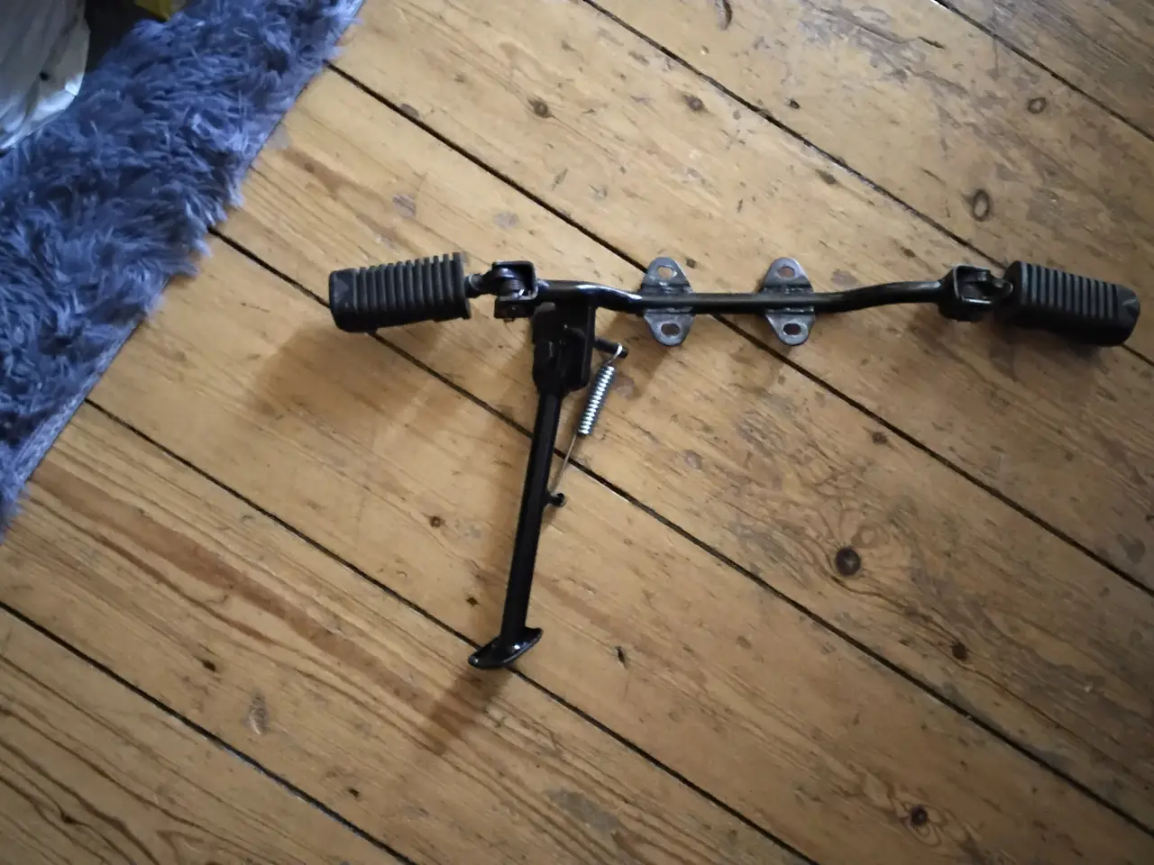 Billede 2 - Nyt støtteben til Monkey bikes, med brugt fodhvile