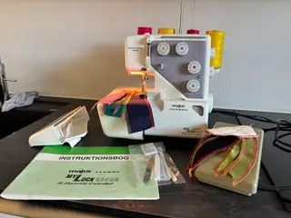 Major. Janome. 534 D overlocker
