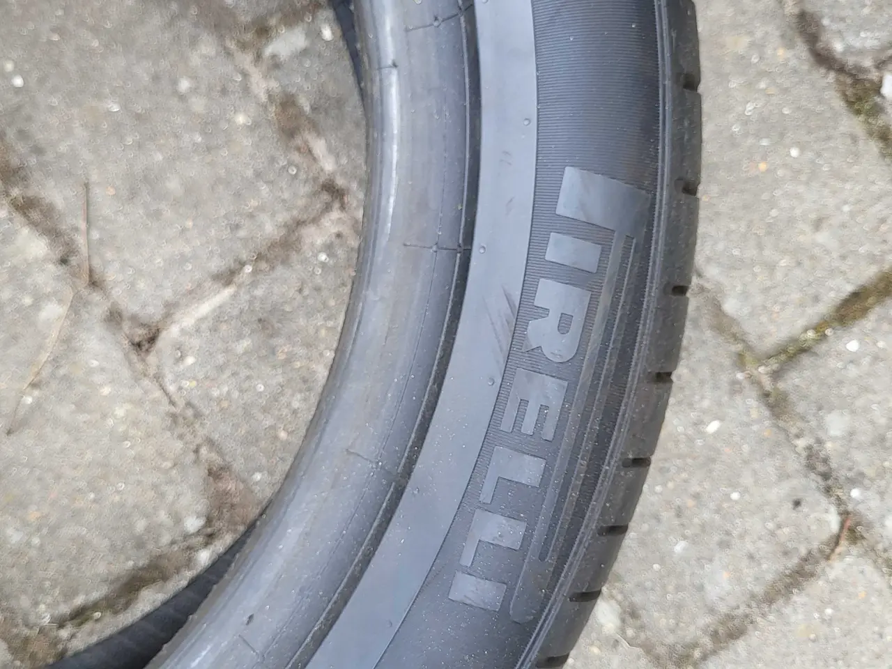 Billede 1 - Pirelli. Sommerdæk