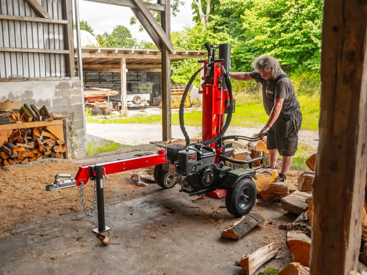 Billede 10 - WoodMaster CWM35B – 35 ton benzin brændekløver (lodret)