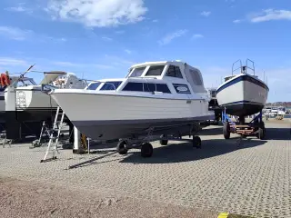 Motorbåd. Nordic 800.