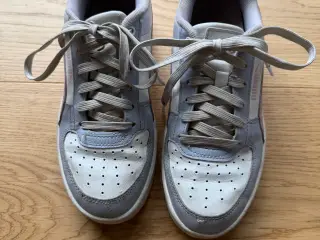 Puma sneakers, str. 36, pige