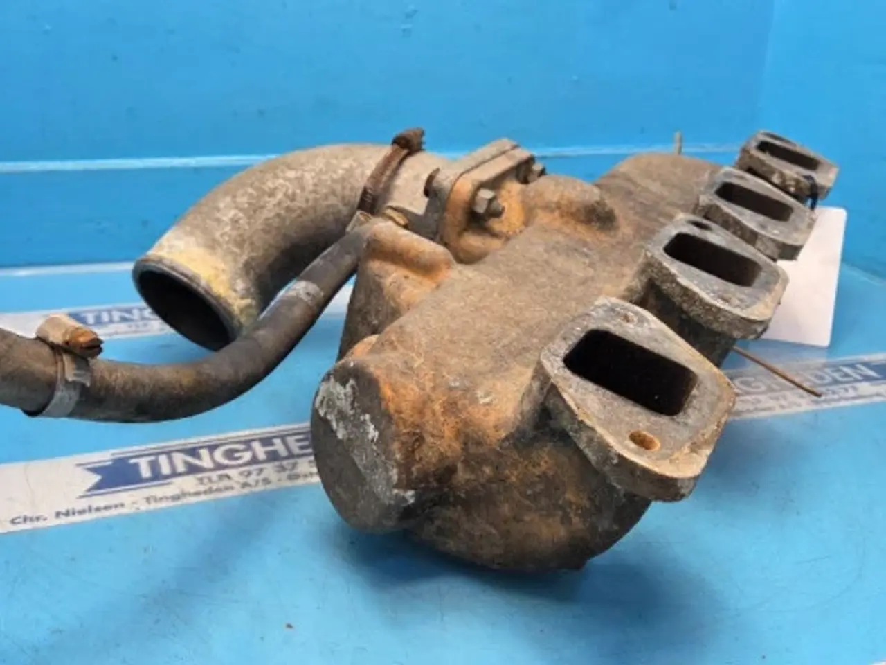 Billede 10 - Case BD336 Udstødningmanifold A154149