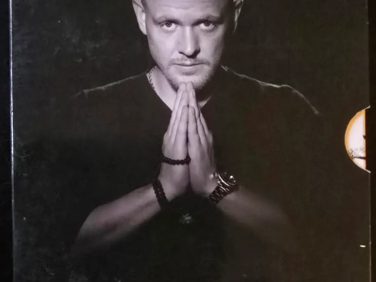 Billede 1 - "Tal for dig selv" stand-up med Andets Matthesen
