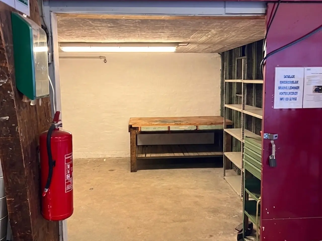 Billede 4 - Lager til leje i Glostrup med dobbeltdøre og mulighed for kontor