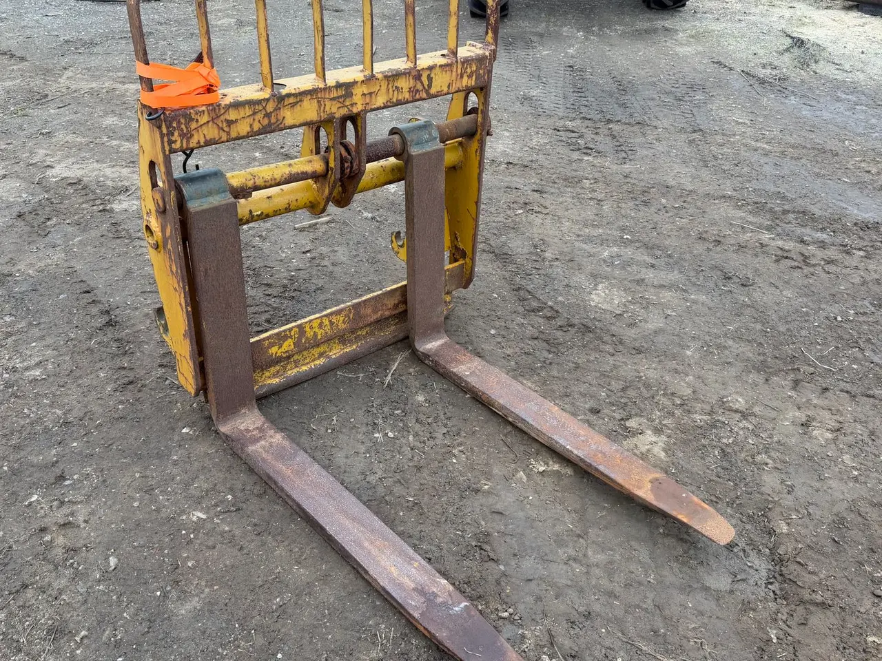 Billede 1 - Hydrema 105 cm ramme 120 cm gafler