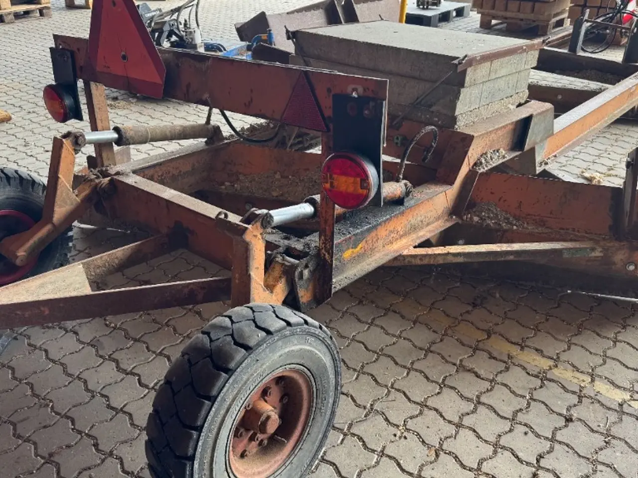 Billede 4 - Bugseret 5 meter hydraulisk vejhøvl 