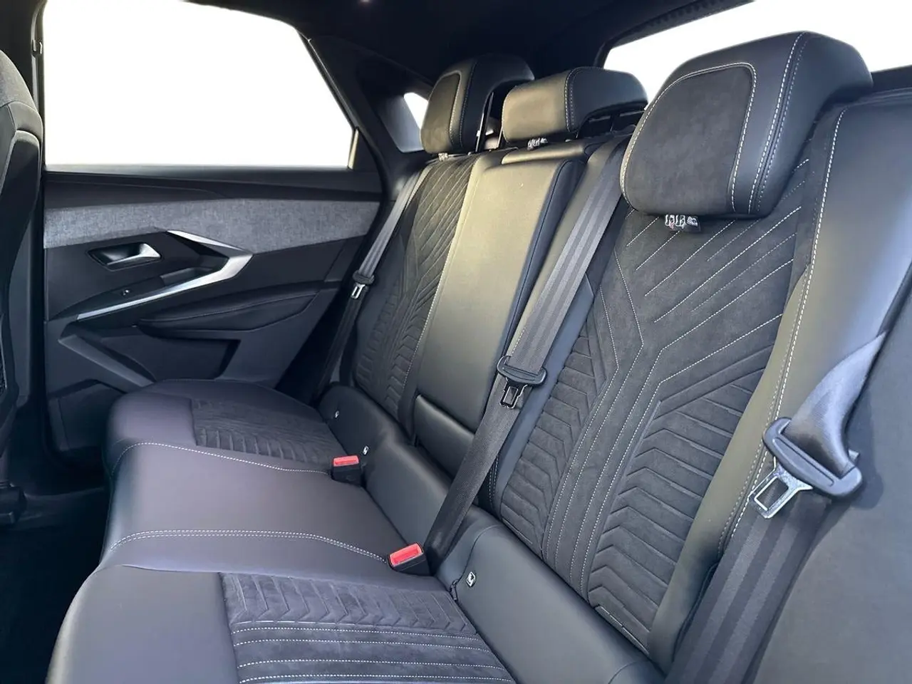 Billede 10 - Peugeot e-3008 77 GT Pack